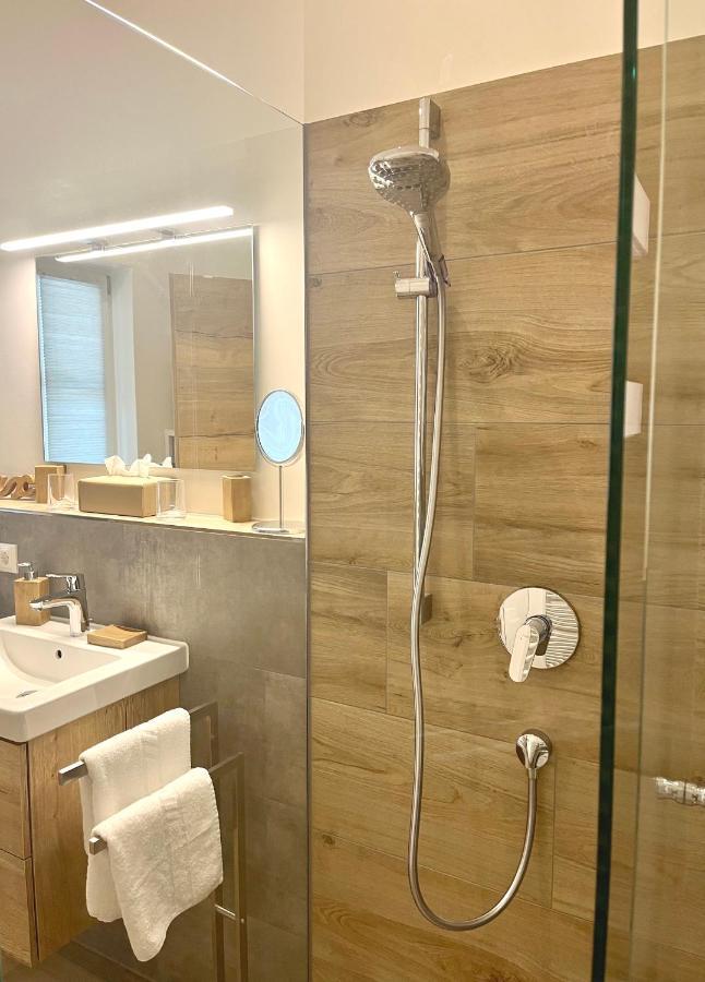 RottaPalais Karl-Theodorアパートメント 部屋 写真